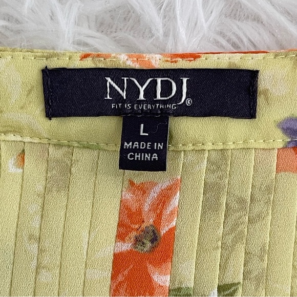 NYDJ Womens Floral Pintuck Blouse Size Large Yellow 3/4 Sleeve V Neck Pullover - Picture 4 of 9